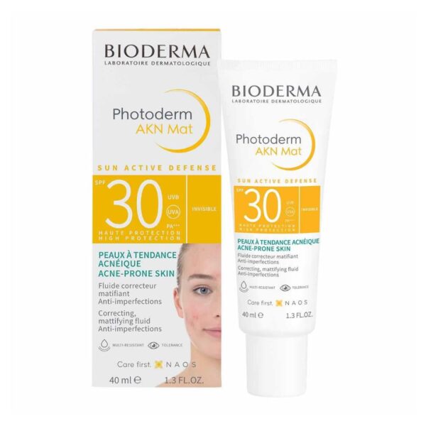 Bioderma Photoderm AKN Mat Fluide Matifiant SPF30+