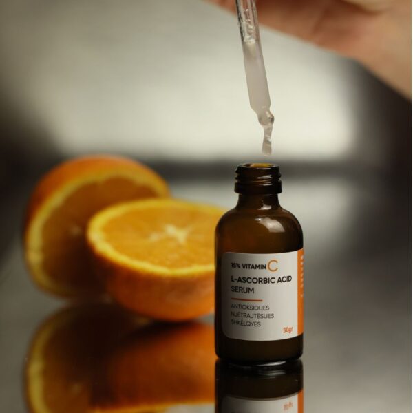 Farmaci "DAJA" 15% Vitamin C Acid L-Ascorbik Serum